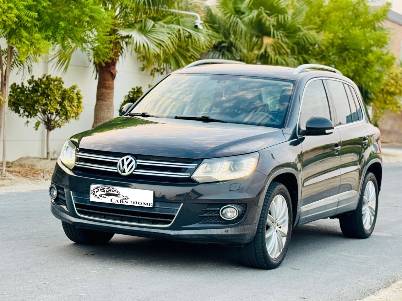 Bhd 2800, Volkswagen Tiguan, 2016, 144000 Km, With Panorama Roof - Leather Seats