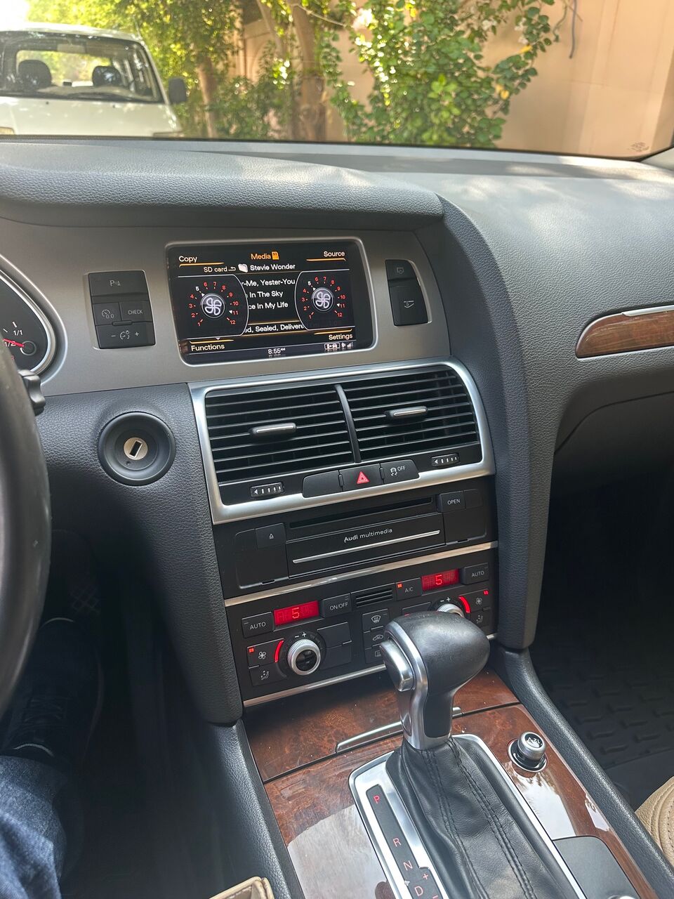 Image 4