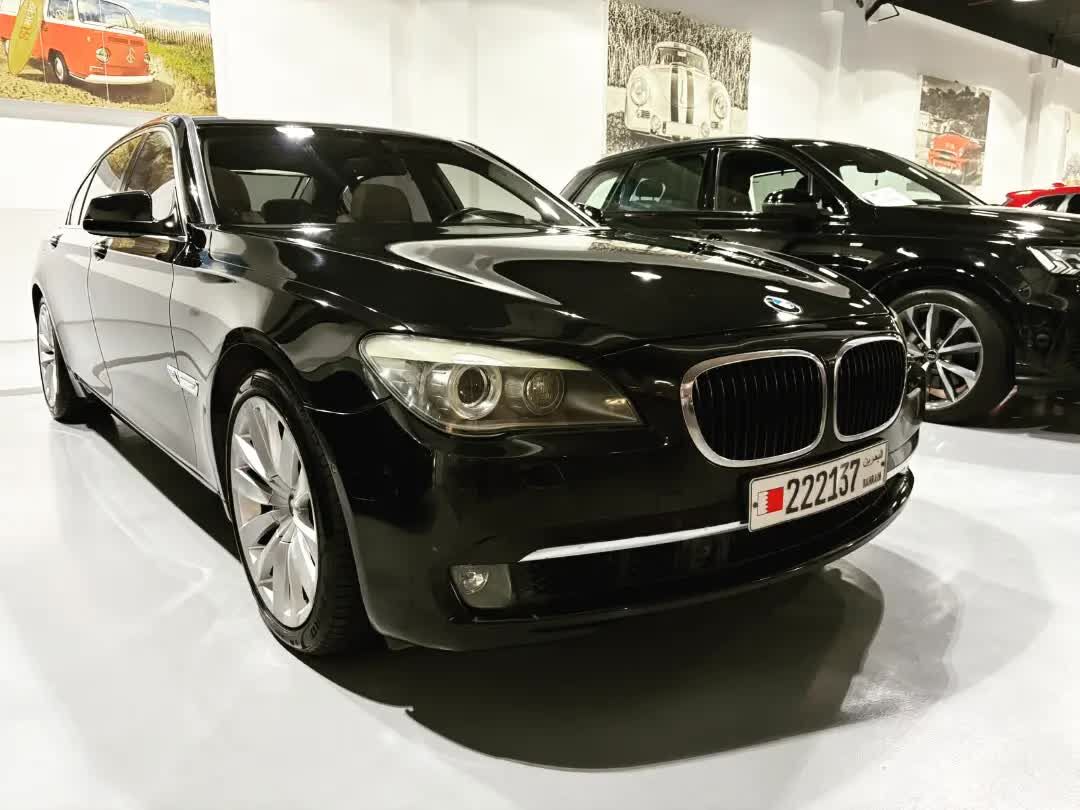 Bhd 5500, Bmw 760li, 2011, Automatic, 133 Km, V12 Fully Loaded Bahrain Agency