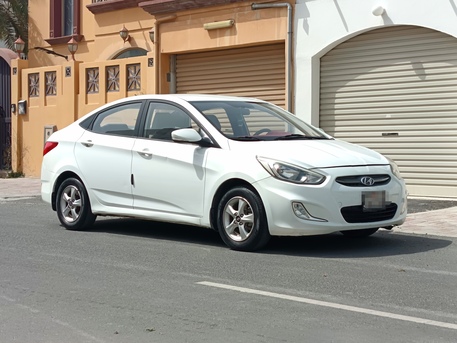 Bhd 2300, Hyundai Accent, 2017, Automatic, 126000 Km, 1.6l Mid Option Family Used Good Condition Sedan Car For Sale