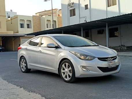 Bhd 2350, Hyundai Elantra Gls, 2014, Automatic, 134000 Km, 1.8l Full Option In Good Condition Car For Sale