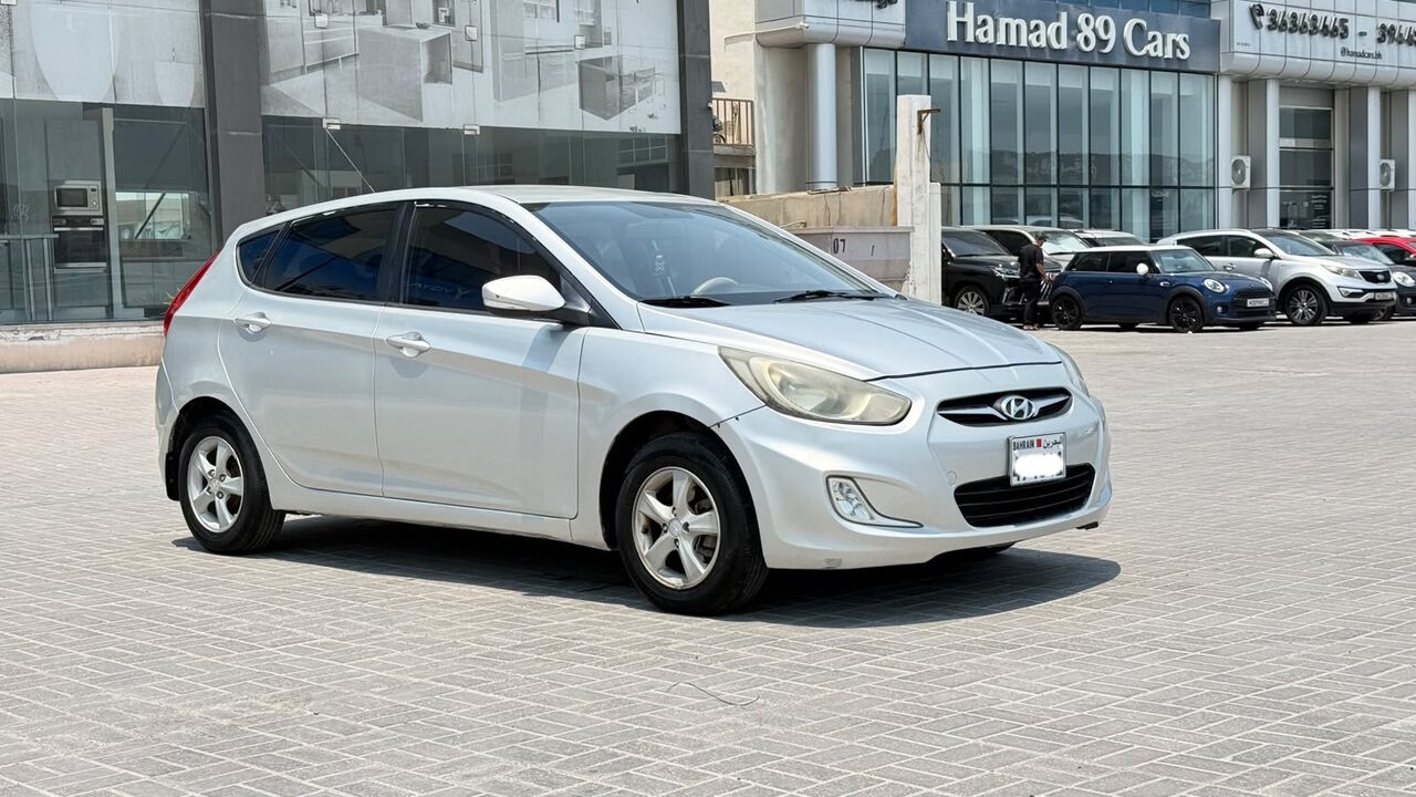 Bhd 1550, Hyundai Accent, 2015, Automatic, 198100 Km, (silver)